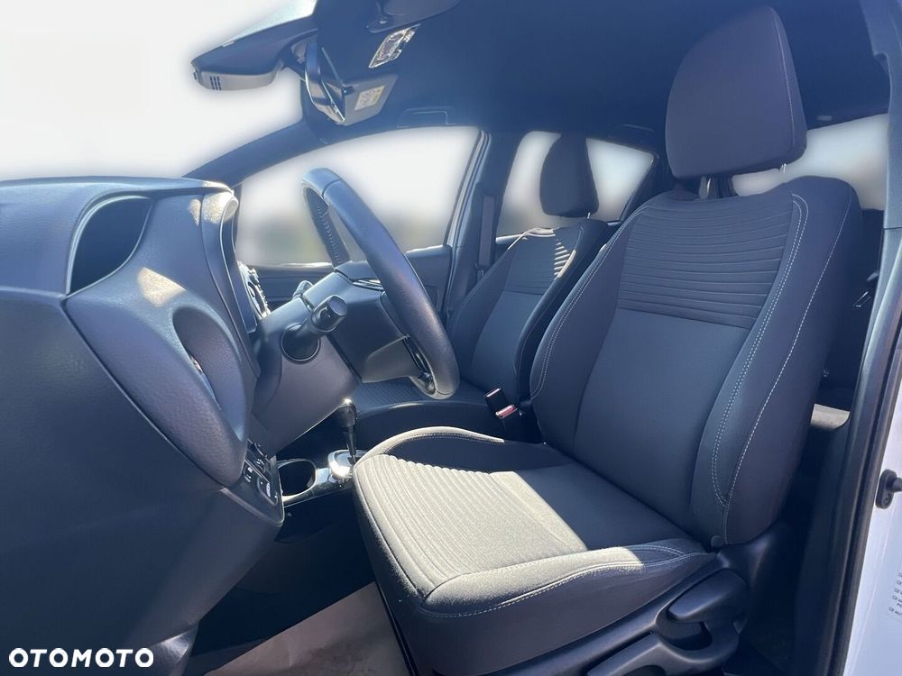 Toyota Yaris - 13