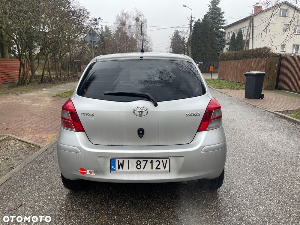 Toyota Yaris 1.4 D-4D Luna A/C - 2