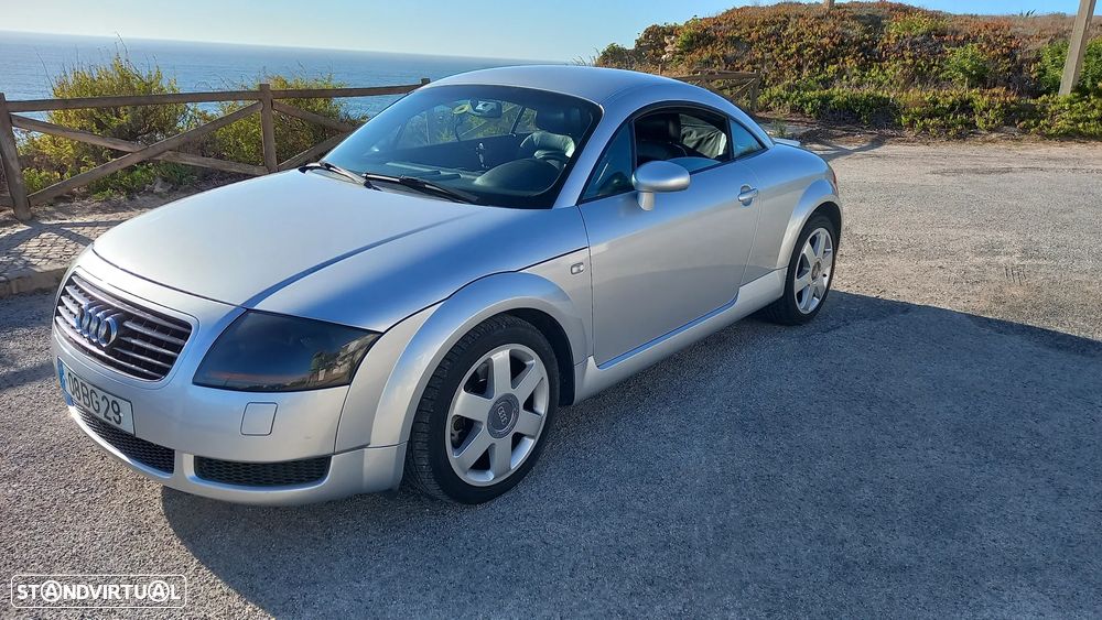 Audi TT Coupé 1.8 T quattro - 1