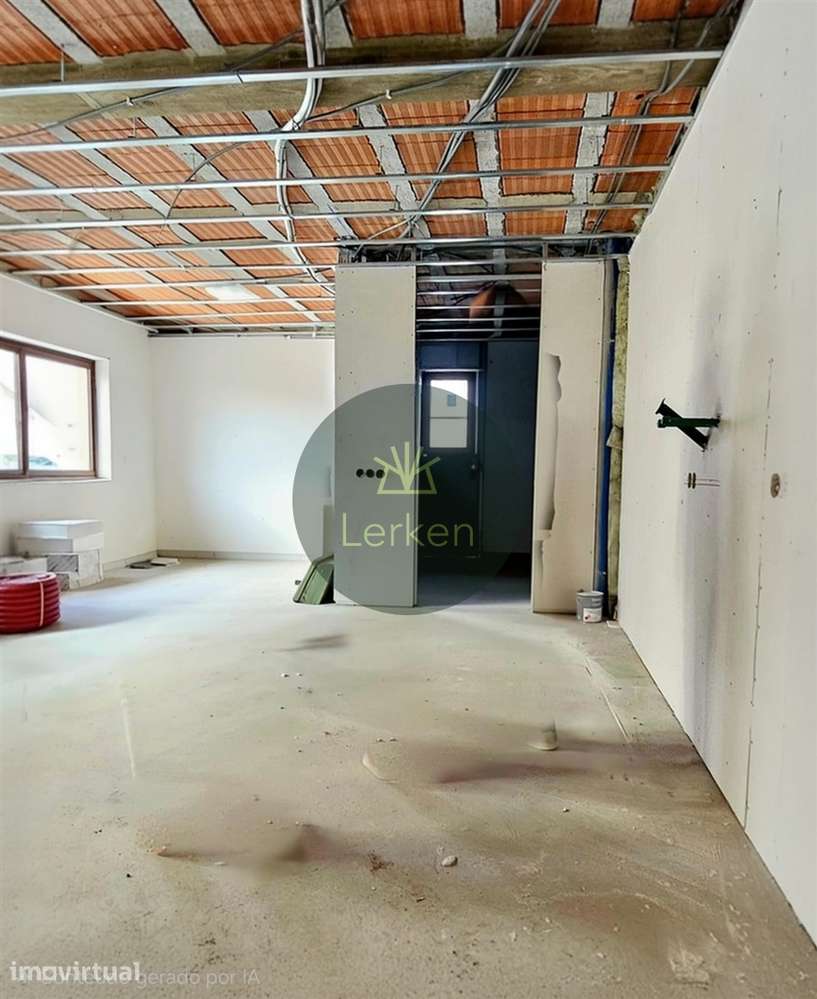Apartamento T0 Venda em Vila Verde e Barbudo,Vila Verde - Grande imagem: 4/8