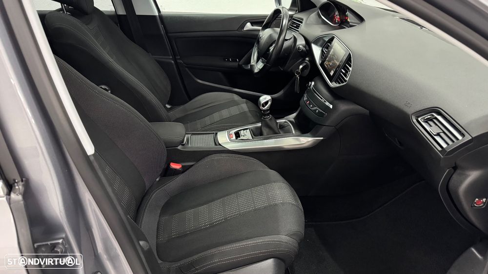 Peugeot 308 SW 1.6 BlueHDi Allure J17 - 30