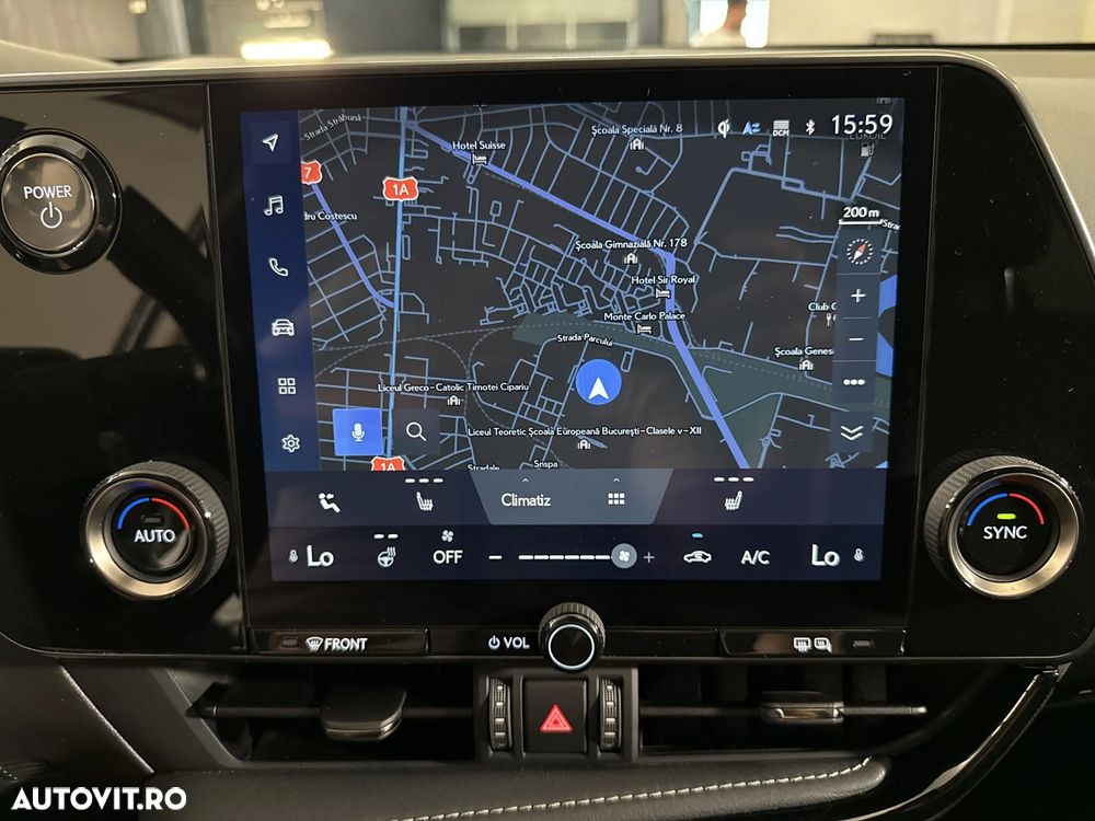 Lexus Seria NX - 17