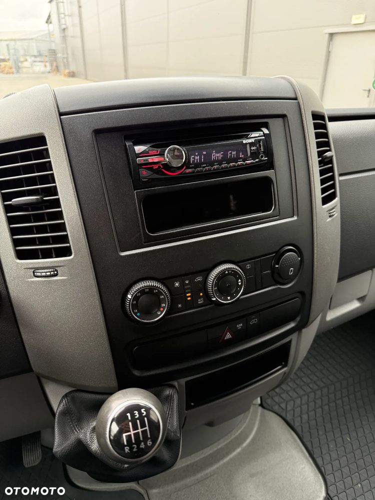 Volkswagen Crafter - 15