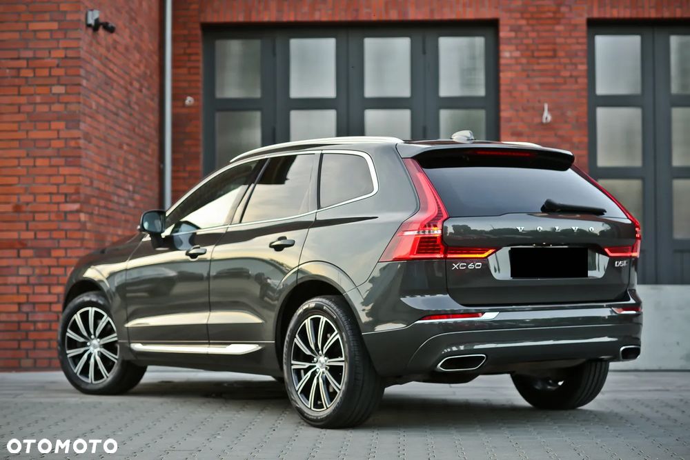 Volvo XC 60 D5 AWD Geartronic Inscription - 13