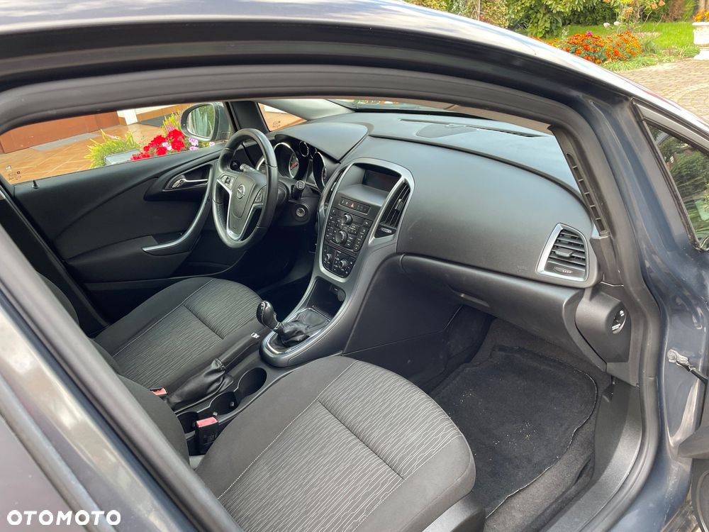 Opel Astra 1.4 Turbo - 22