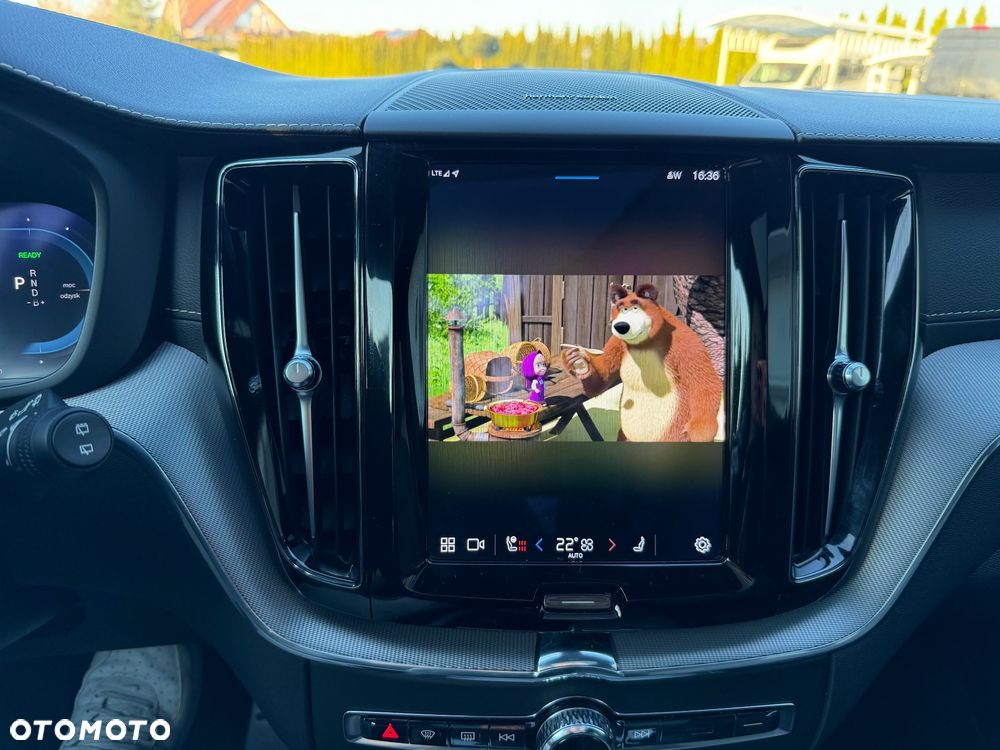 Volvo XC 60 T6 Plug-In Hybrid AWD Ultra Dark - 23