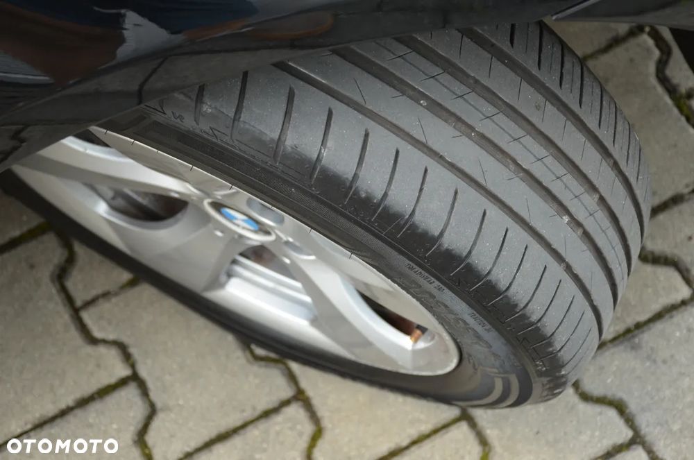 BMW Seria 3 320d Efficient Dynamics - 19