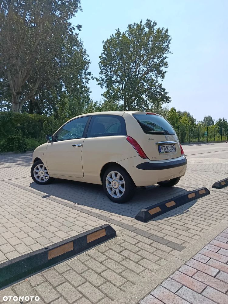 Lancia Ypsilon Y 1.3 16v Multijet - 4