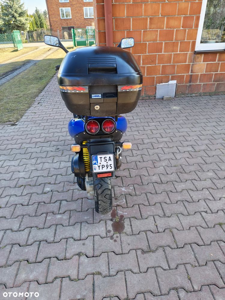 Aprilia SR - 6