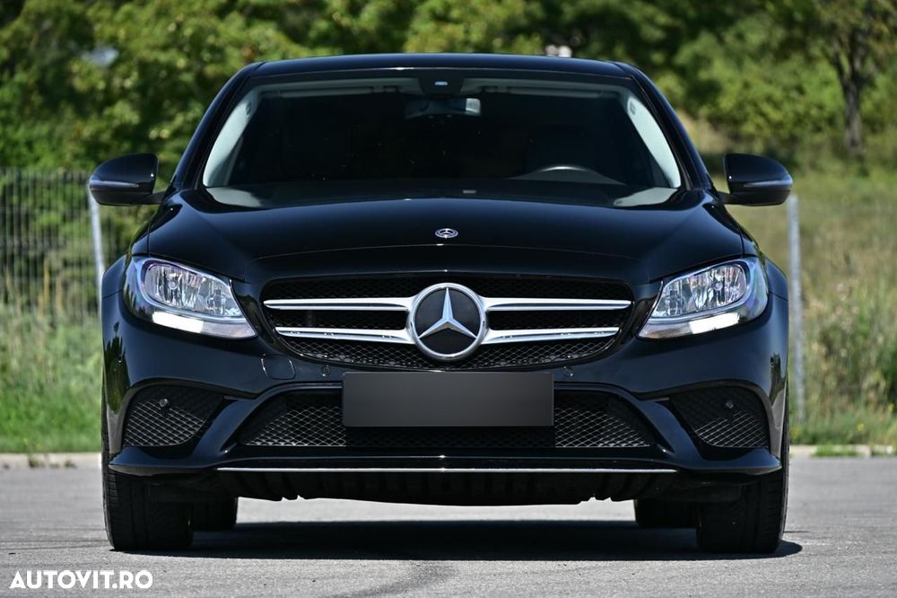 Mercedes-Benz C - 6