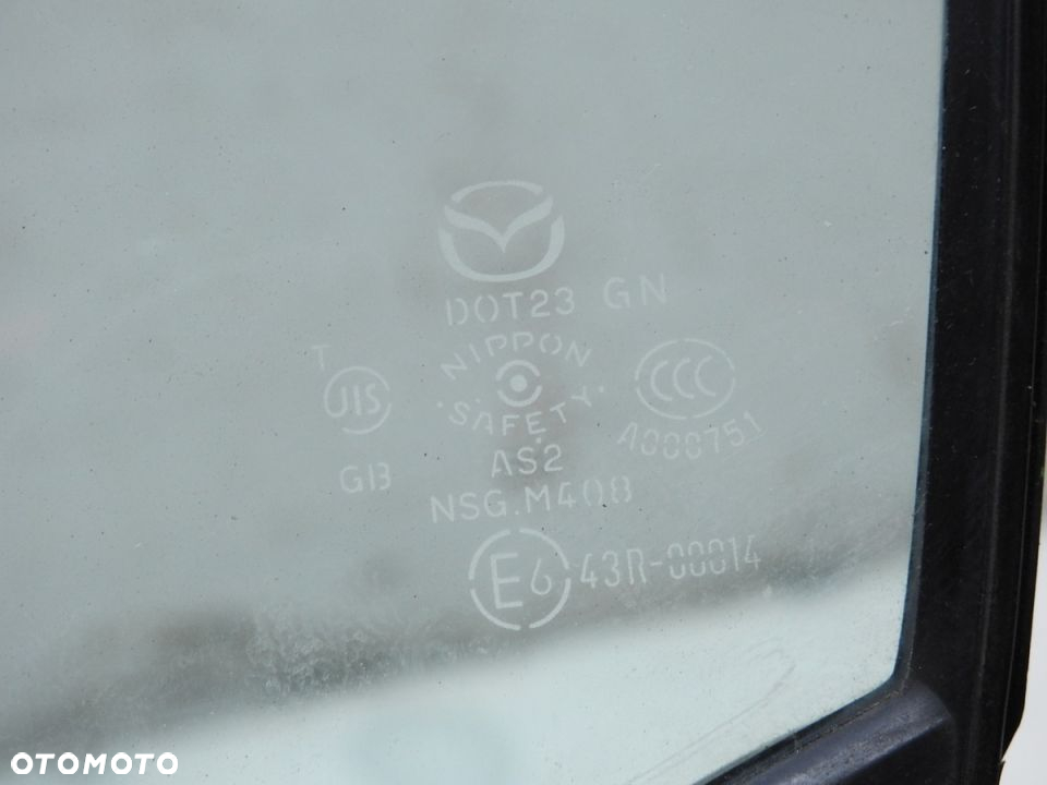 SZYBA DRZWI LEWY PRZÓD MAZDA 5 II - 8