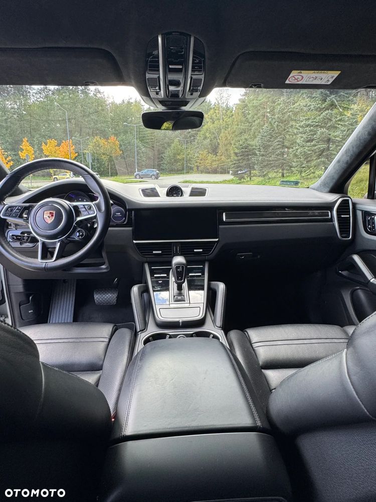Porsche Cayenne Coupe - 22