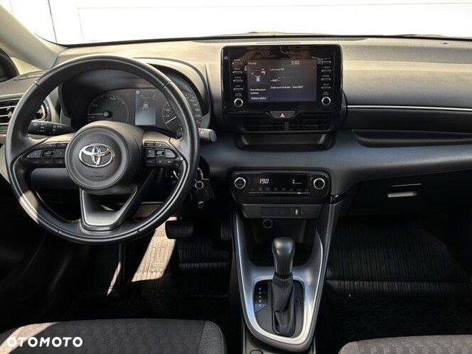 Toyota Yaris - 11