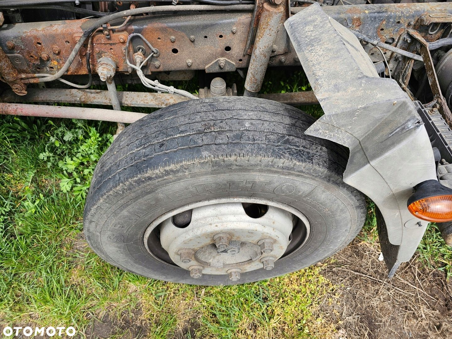 KOŁO FELGA OPONA ZAPAS IVECO EUROCARGO SEMPERIT EURO-STEEL 225/75 17,5 R17,5 - 2