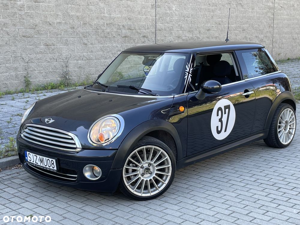 MINI Cooper Standard - 18