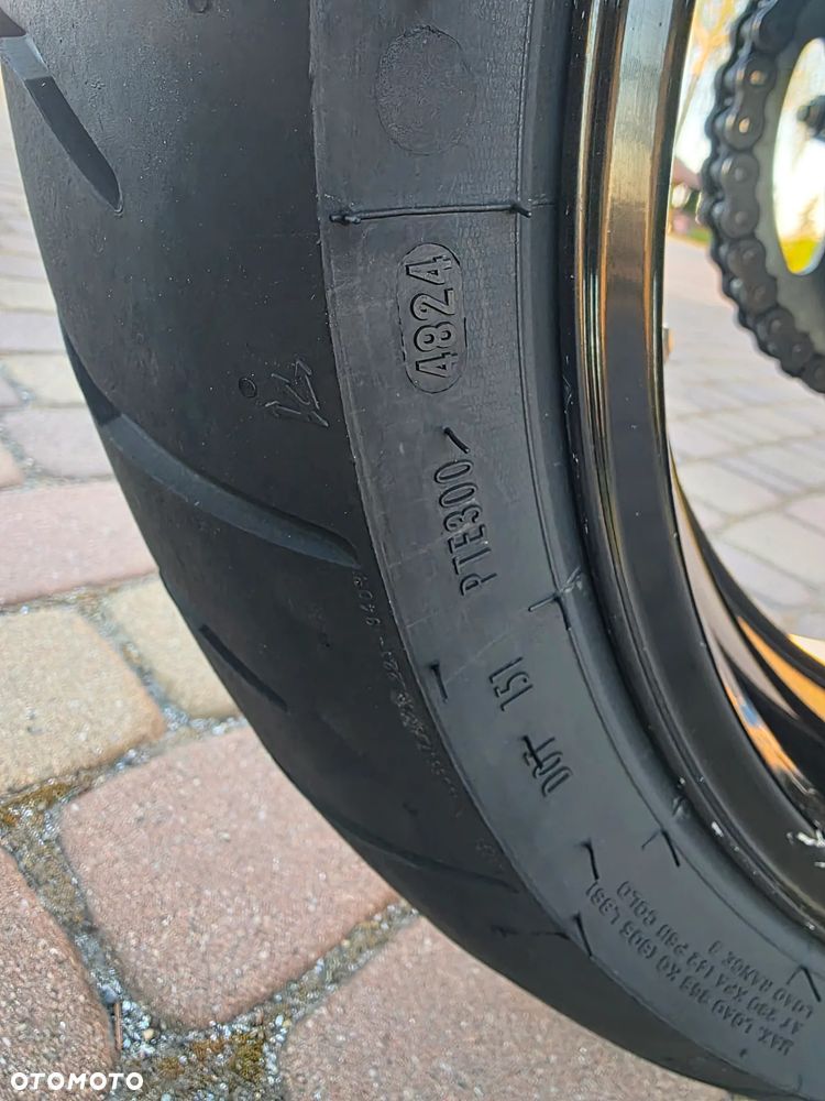 Honda CBR - 40