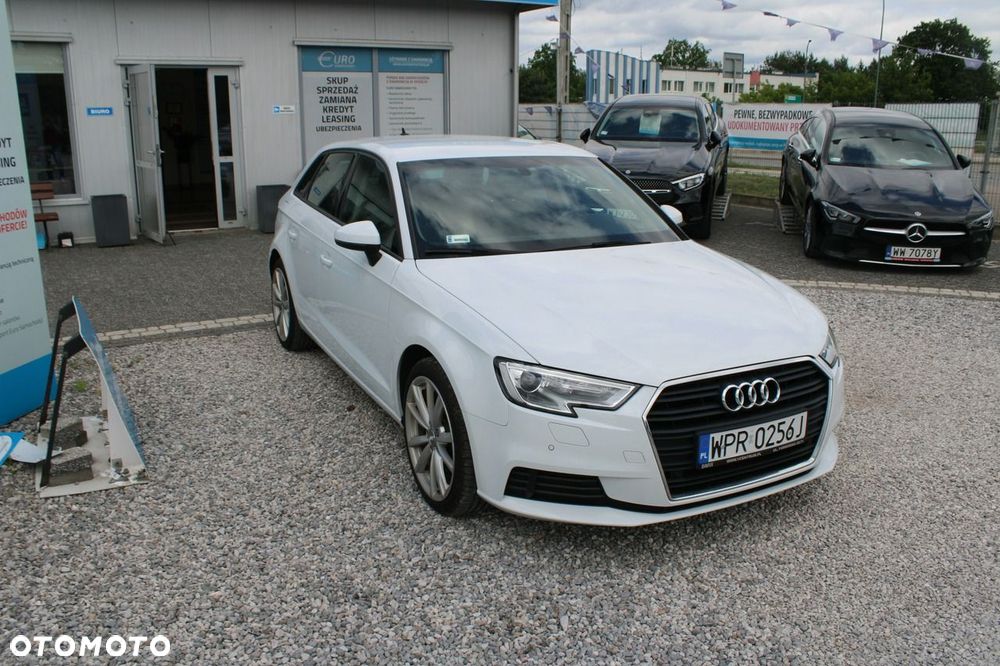 Audi A3 Sportback - 4