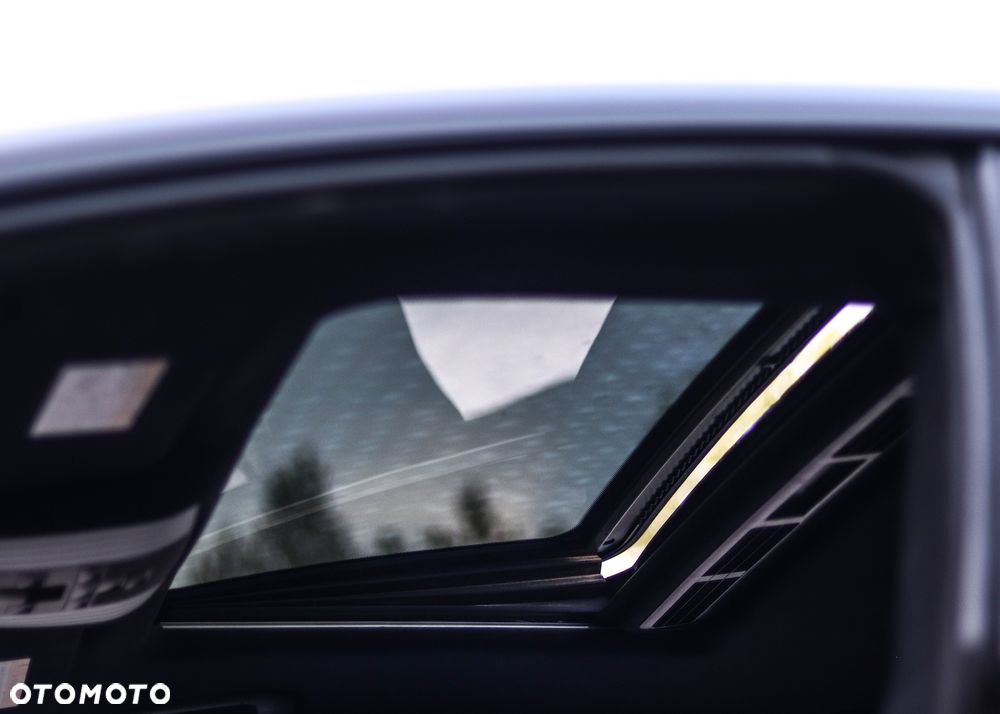 Mercedes-Benz CLS - 30