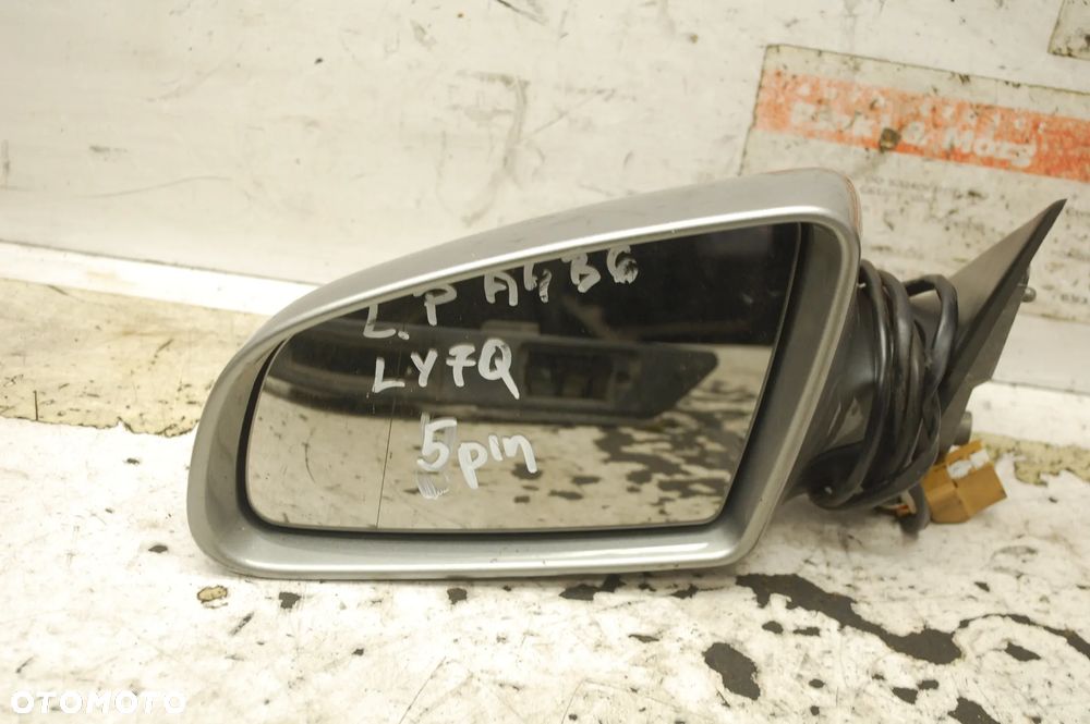 LUSTERKO PRAWY PRZÓD PRZEDNIE PRAWE 5 PIN LY7Q/ LY1X/ LY7R AUDI A4 B6 - 5
