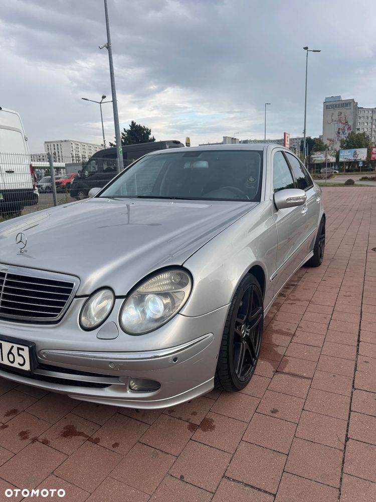 Mercedes-Benz Klasa E 500 T Avantgarde - 3