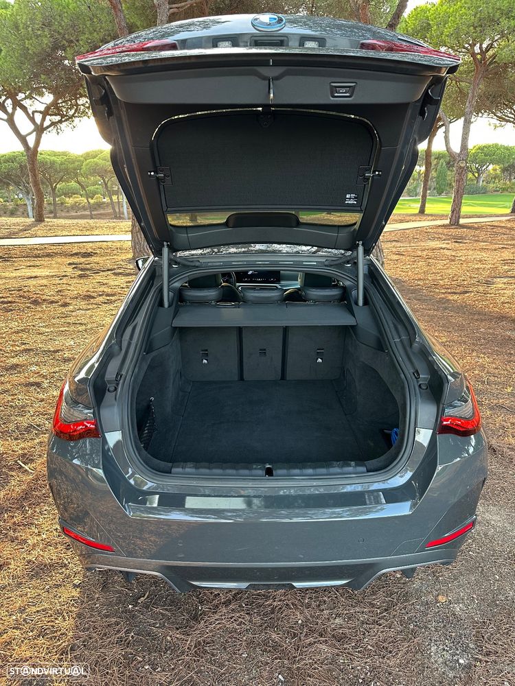 BMW i4 eDrive40 Pack Desportivo M - 7