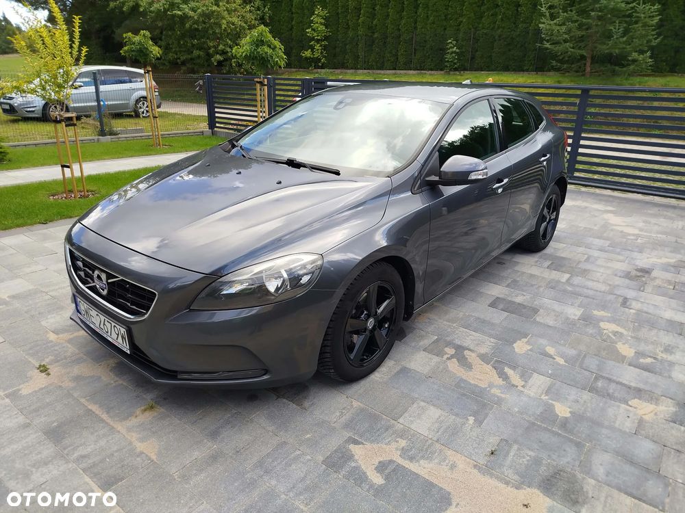 Volvo V40 D2 Kinetic - 16