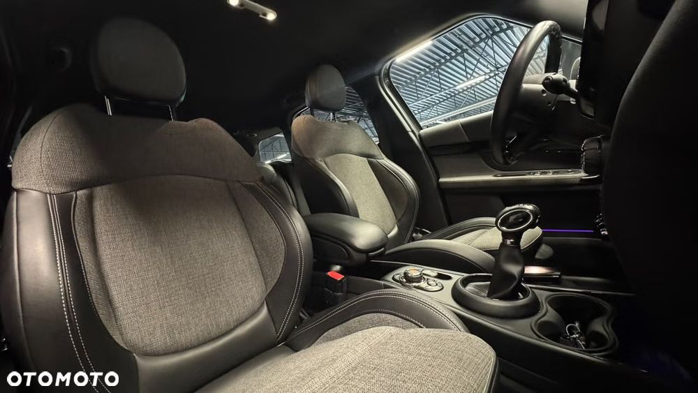 MINI Countryman Cooper S E All4 - 11