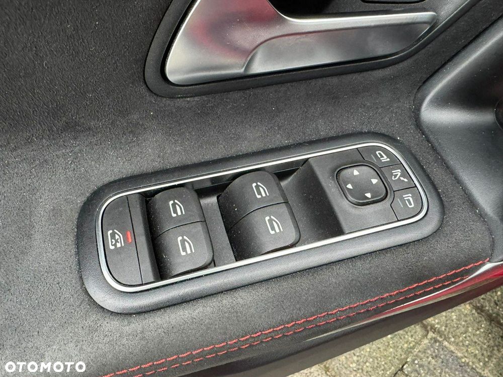 Mercedes-Benz CLA - 26