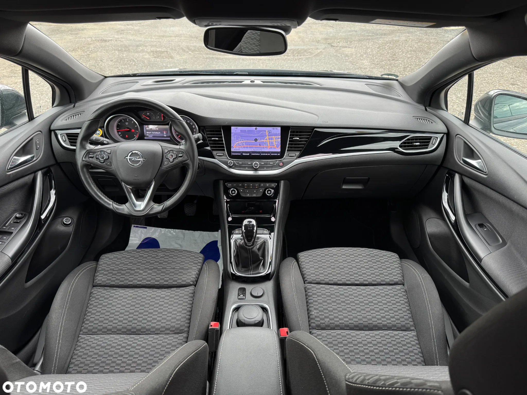 Opel Astra 1.4 Turbo Sports Tourer Dynamic - 2