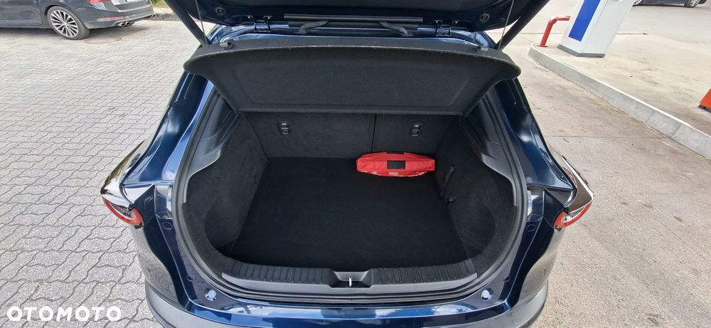 Mazda CX-30 SKYACTIV-X 2.0 M-Hybrid SELECTION - 33
