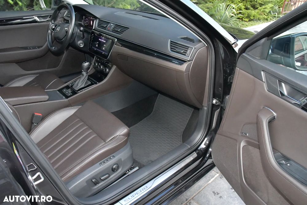 Skoda Superb Combi 2.0 TDI 4X4 DSG Laurin & Klement - 14