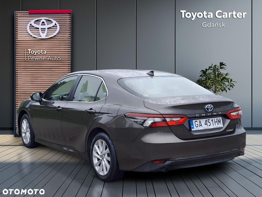 Toyota Camry 2.5 Hybrid Comfort CVT - 4