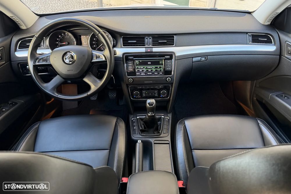 Skoda Superb Break 1.6 TDI Elegance Greenline - 27