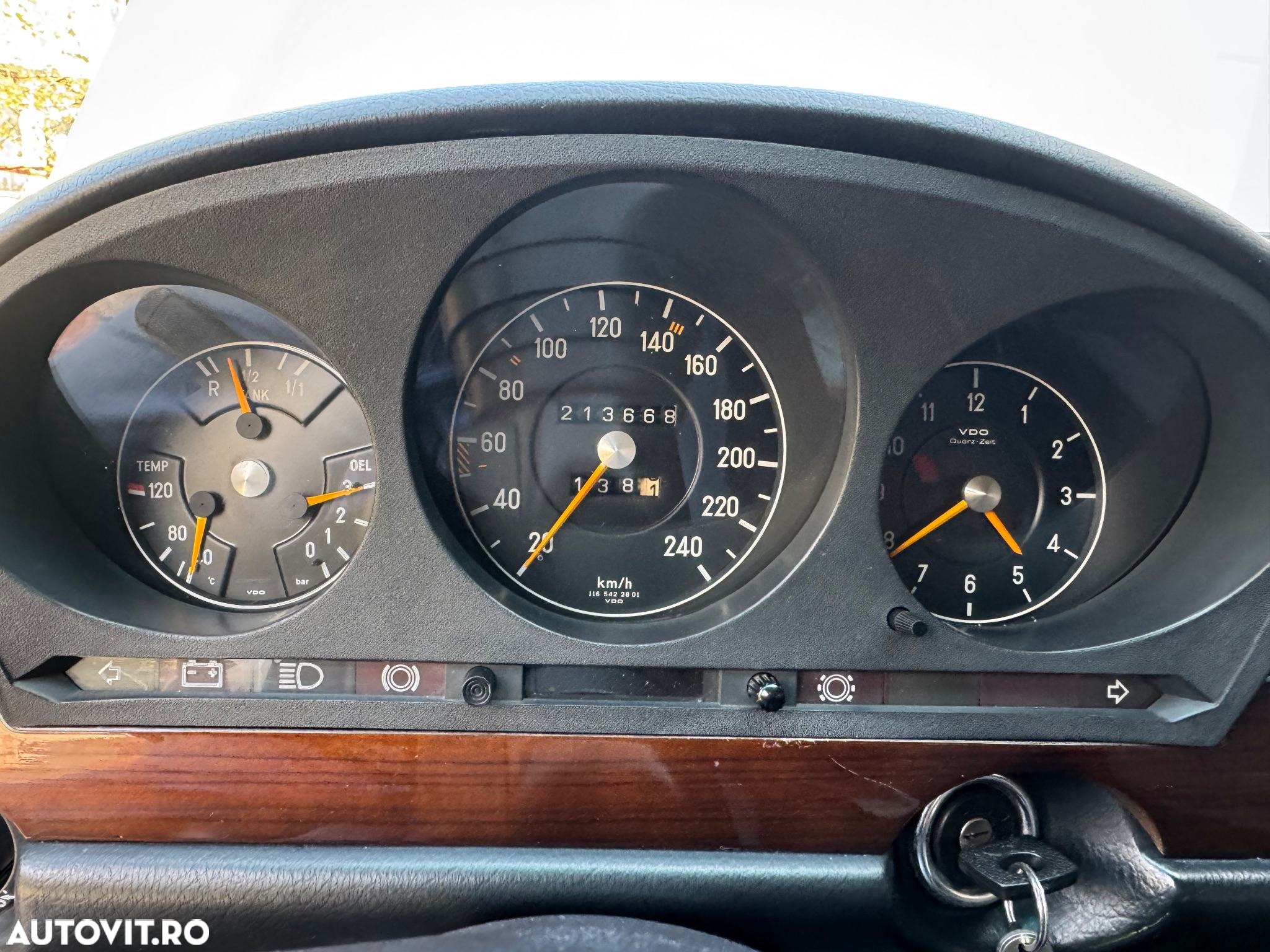 Mercedes-Benz W116 - 22
