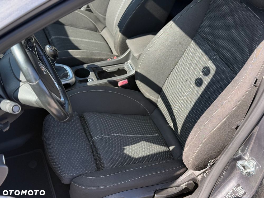 Opel Astra 1.4 Turbo Sport - 6