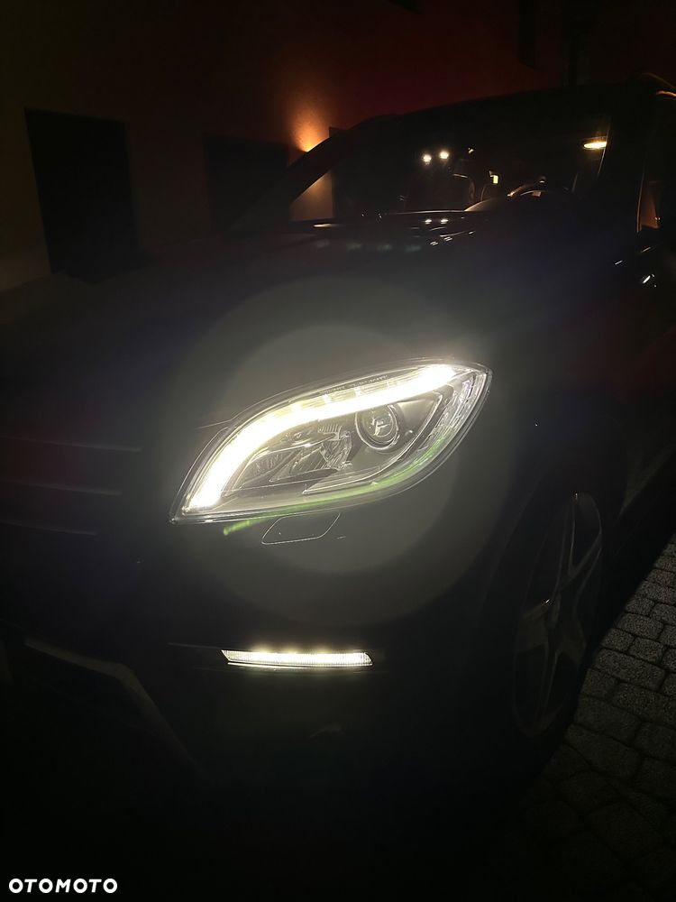 Mercedes-Benz ML - 18