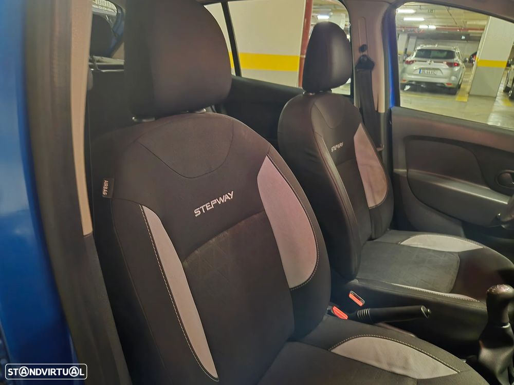 Dacia Sandero 0.9 TCe Stepway - 30