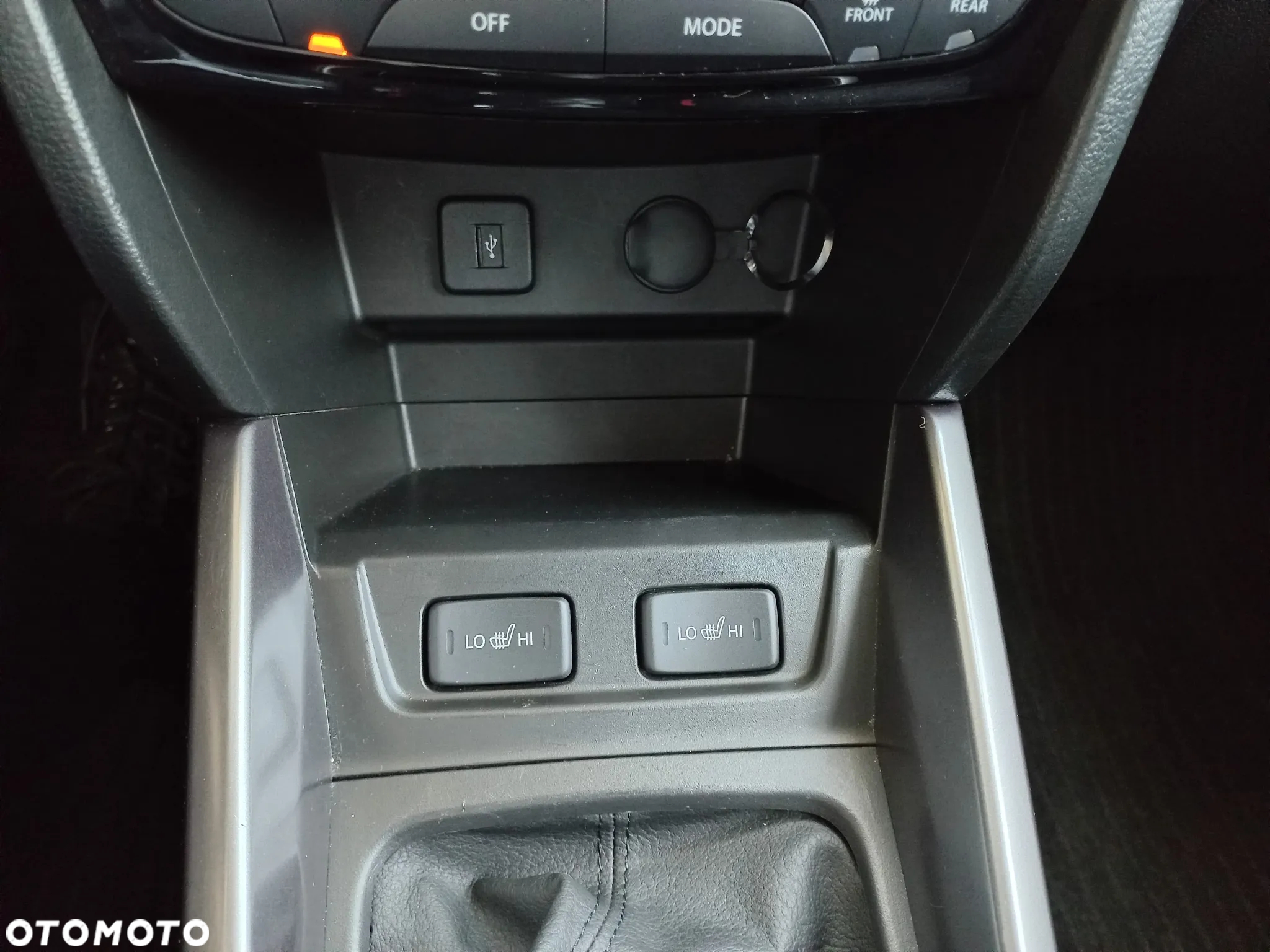Suzuki Vitara 1.4 Boosterjet SHVS Premium 2WD - 23