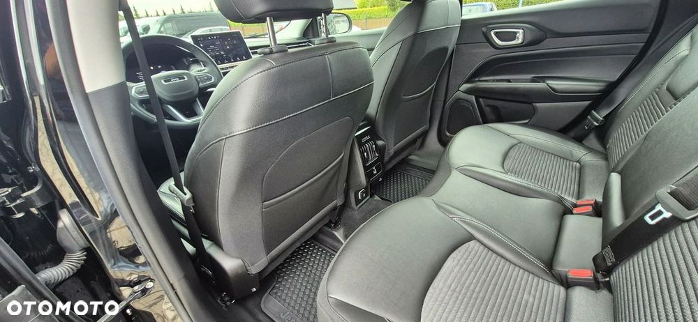 Jeep Compass 1.5 T4 mHEV Altitude FWD S&S DCT - 24