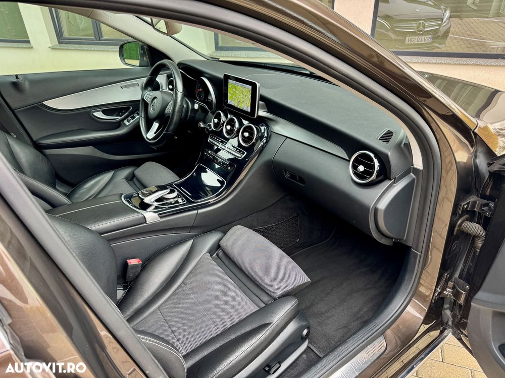 Mercedes-Benz C 200 7G-TRONIC Avantgarde - 7