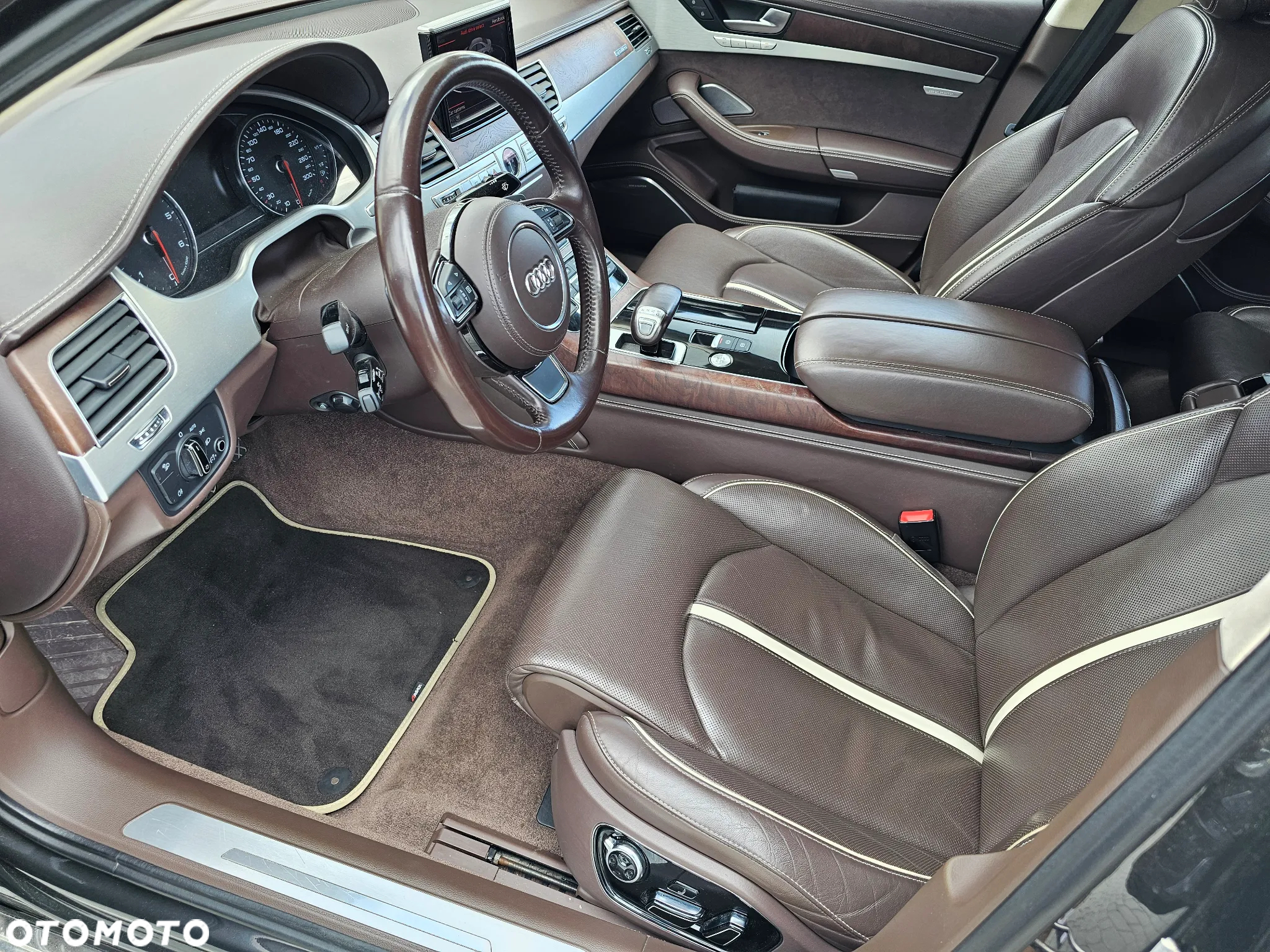 Audi A8 4.2 TDI Quattro - 11