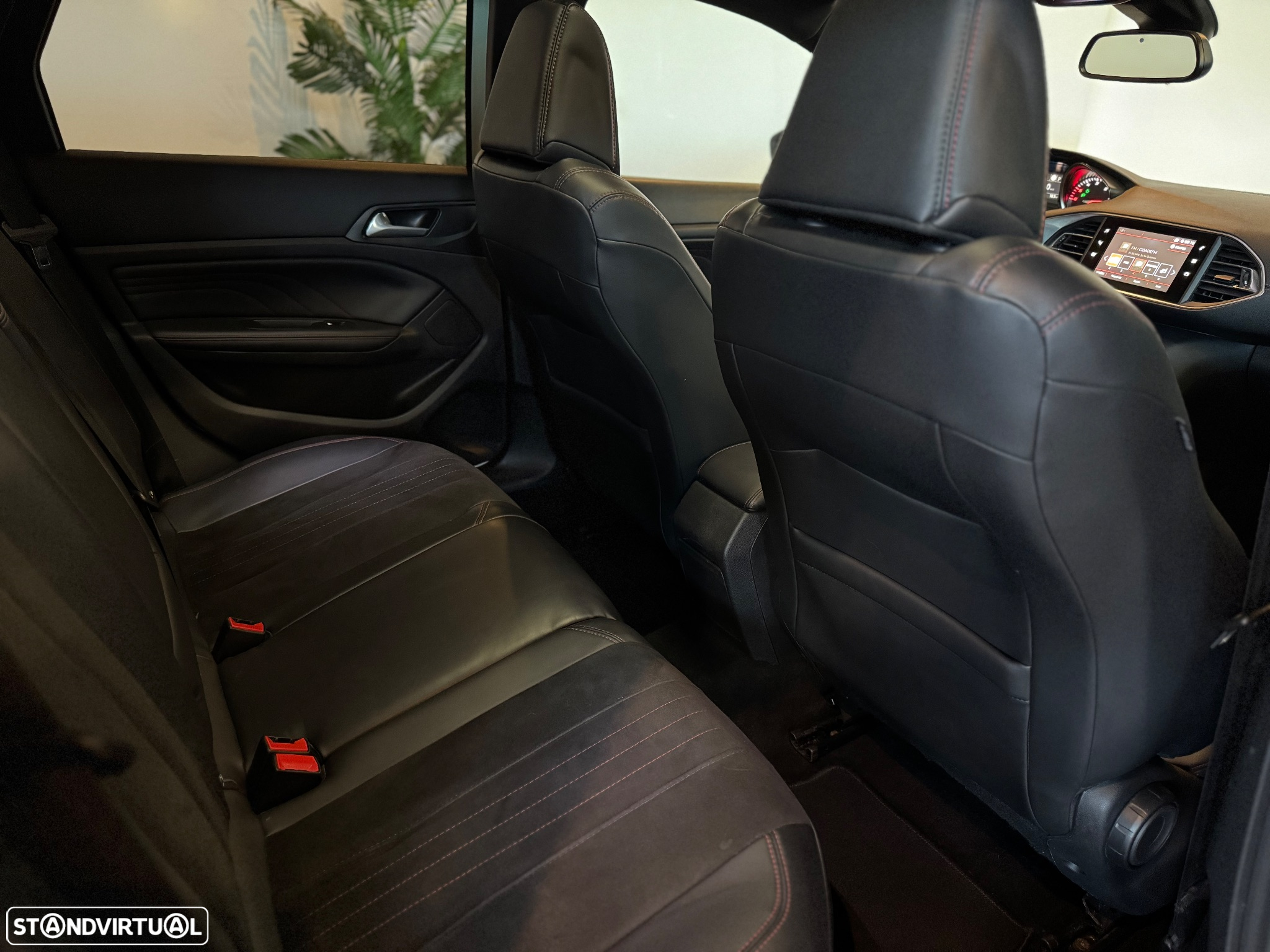 Peugeot 308 SW 2.0 BlueHDi GT Line EAT6 - 36