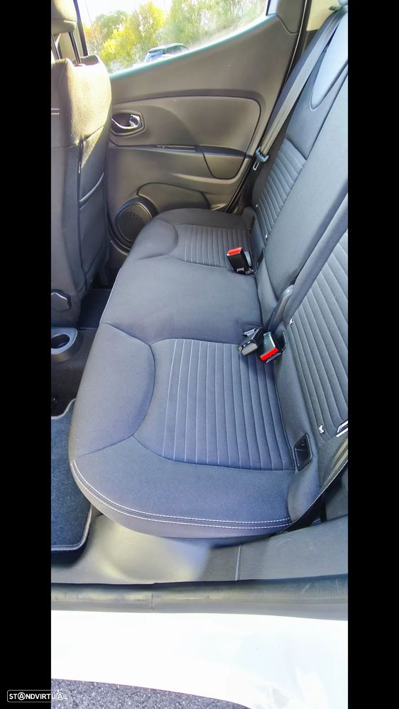 Renault Clio 0.9 TCE Luxe - 9