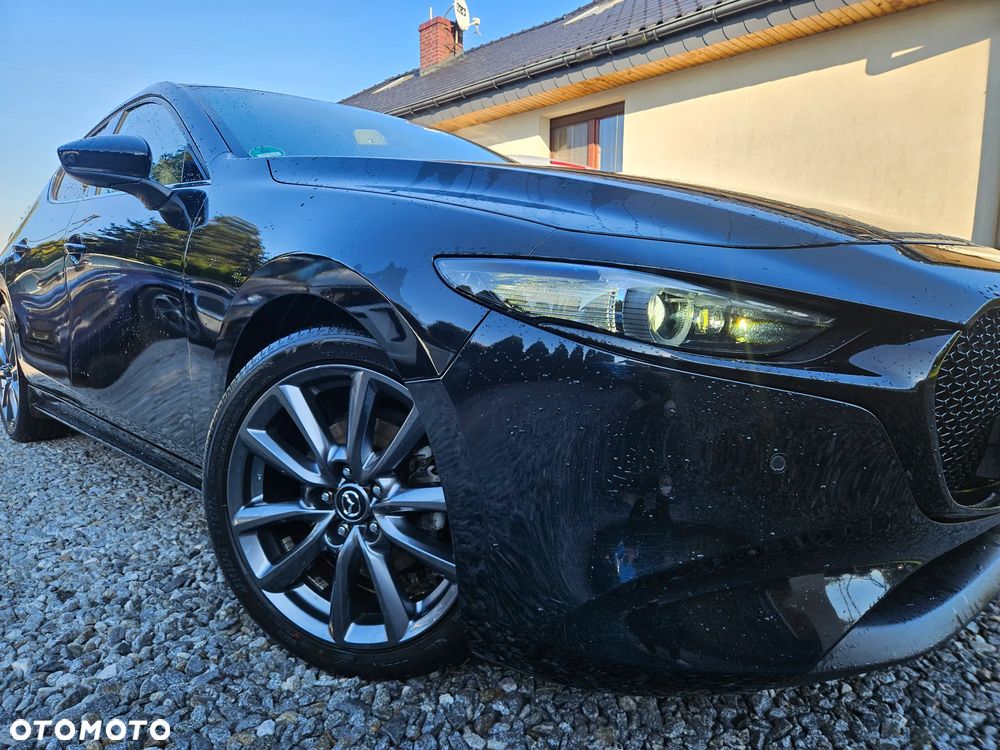 Mazda 3 SKYACTIV-G 2.0 M-Hybrid SELECTION