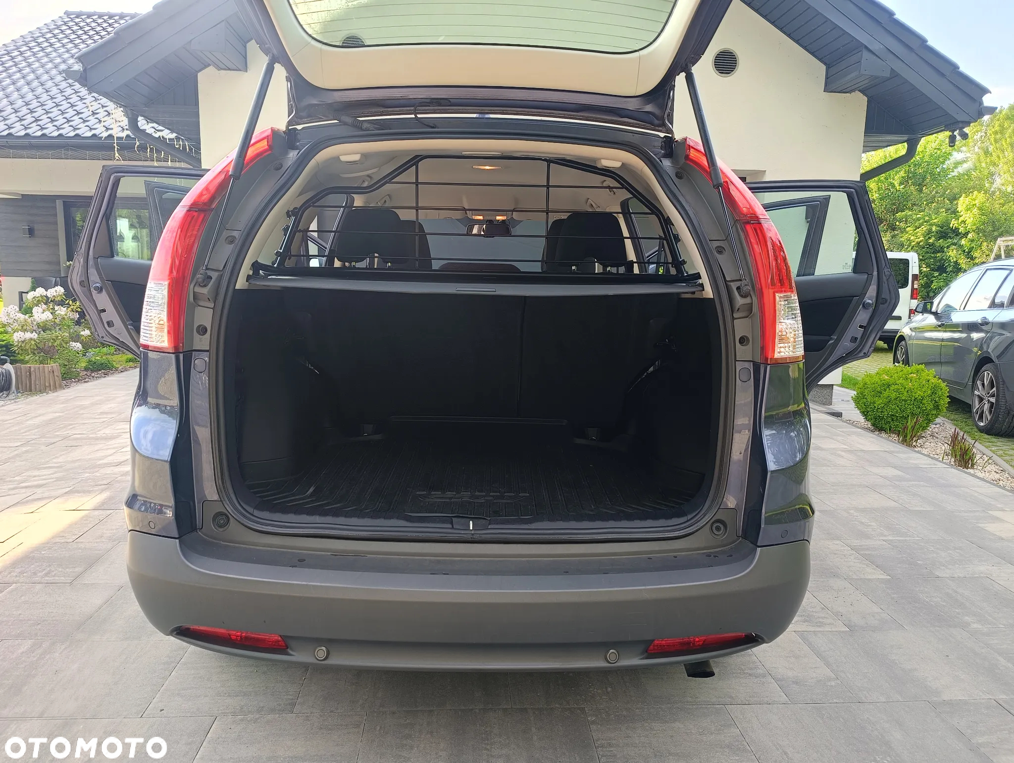 Honda CR-V 2.0i-VTEC 4WD Automatik Lifestyle - 8