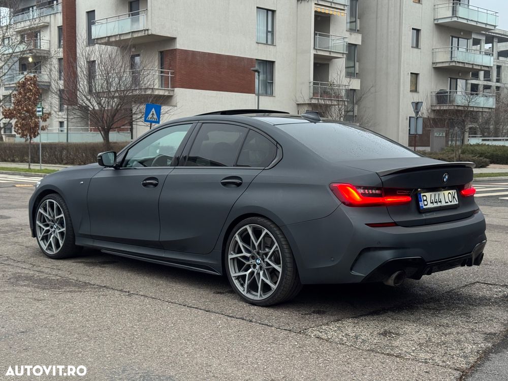 BMW Seria 3 330i AT - 3