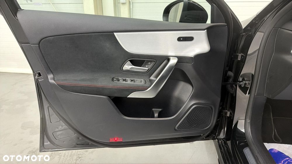 Mercedes-Benz Klasa A 200 AMG Line 7G-DCT - 10