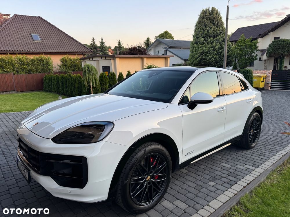 Porsche Cayenne - 4