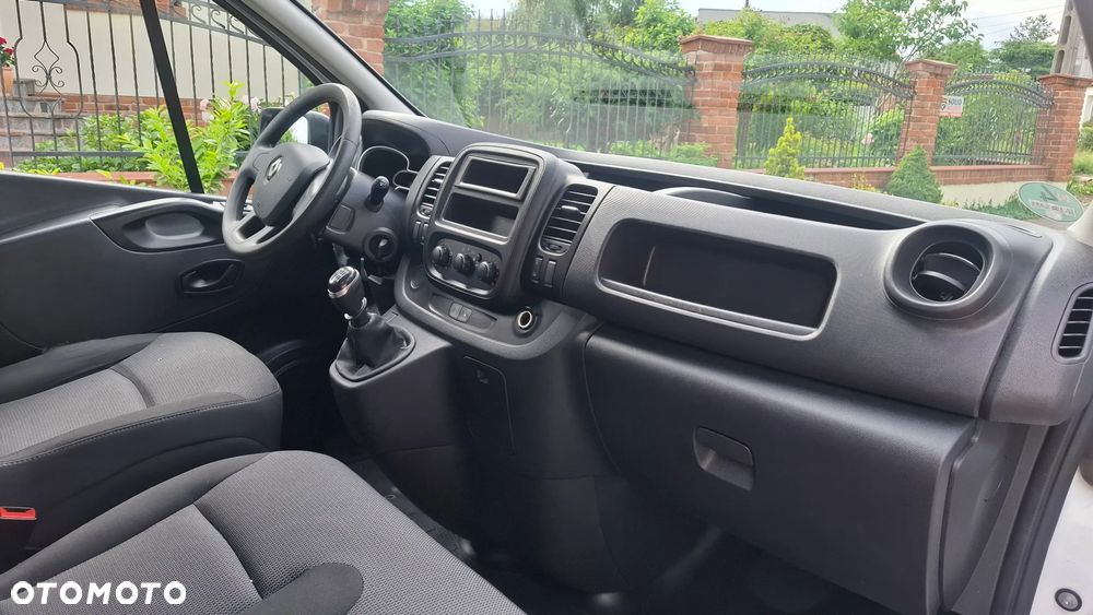 Renault Trafic - 8