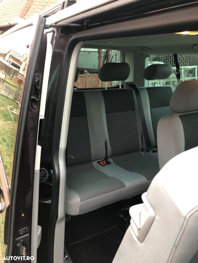 Volkswagen Caravelle - 4